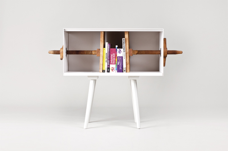 Biblioteca por la firma de diseño MEJD, en la Dutch design week 2014.