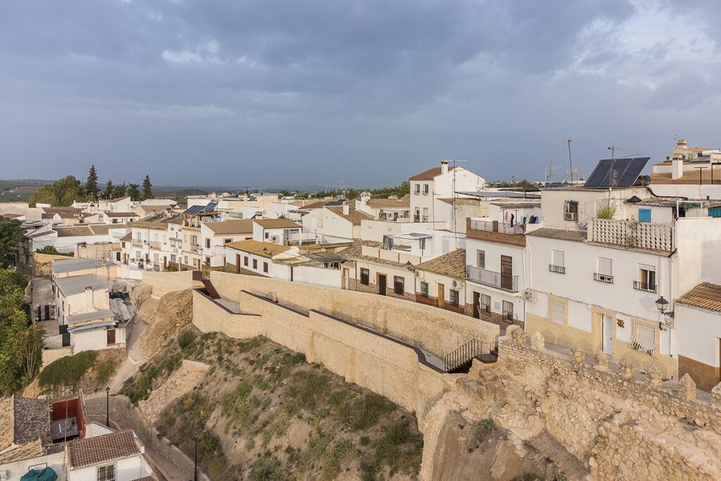 Así es la muralla diseñada con un magnífico estilo en españa