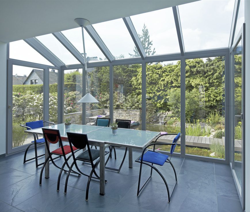 En colombia ya existe un vidrio autolavable y amigable con el medioambiente En colombia ya existe un vidrio autolavable y amigable con el medioambiente