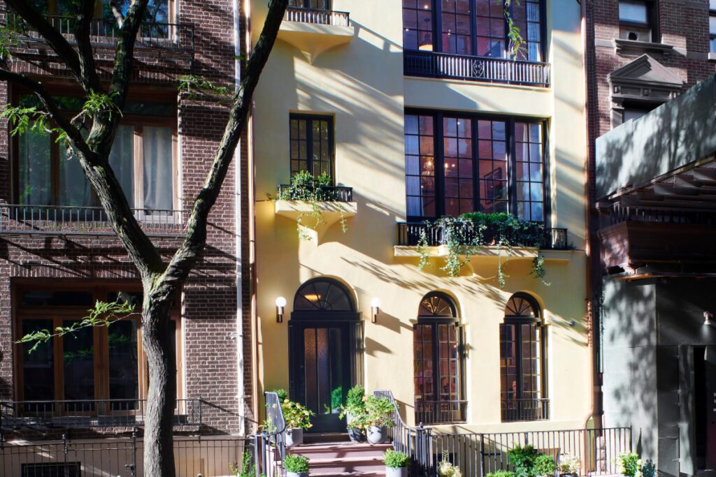 Así se reconstruyó la emblemática casa ‘pink house’ en nueva york Así se reconstruyó la emblemática casa ‘pink house’ en nueva york