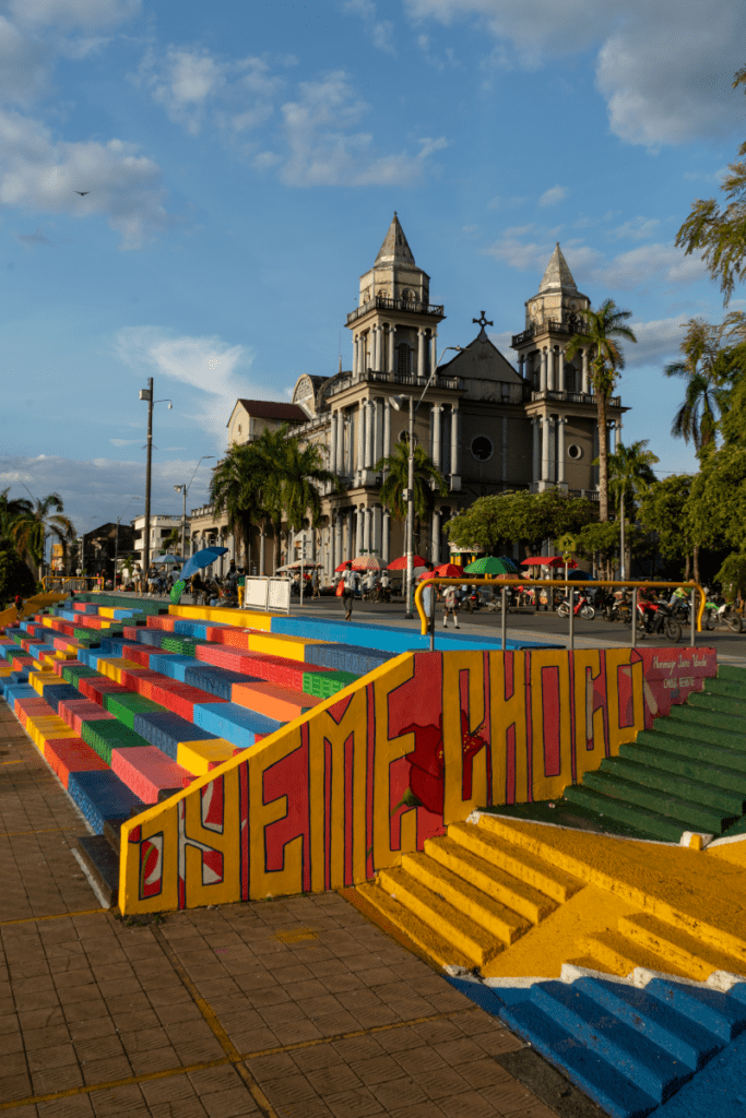 Quibdó, un destino por (re)descubrir: capital mundial de la biodiversidad y la chirimía