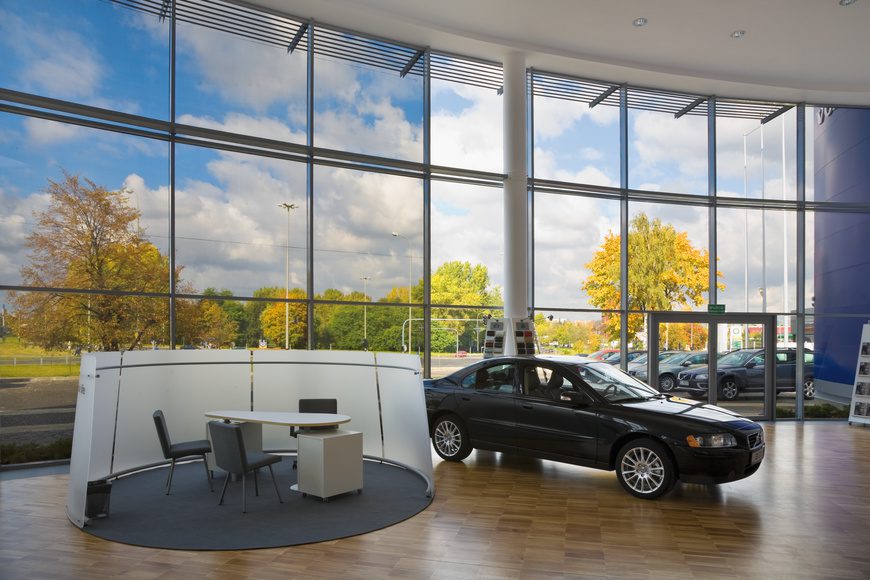 En colombia ya existe un vidrio autolavable y amigable con el medioambiente En colombia ya existe un vidrio autolavable y amigable con el medioambiente