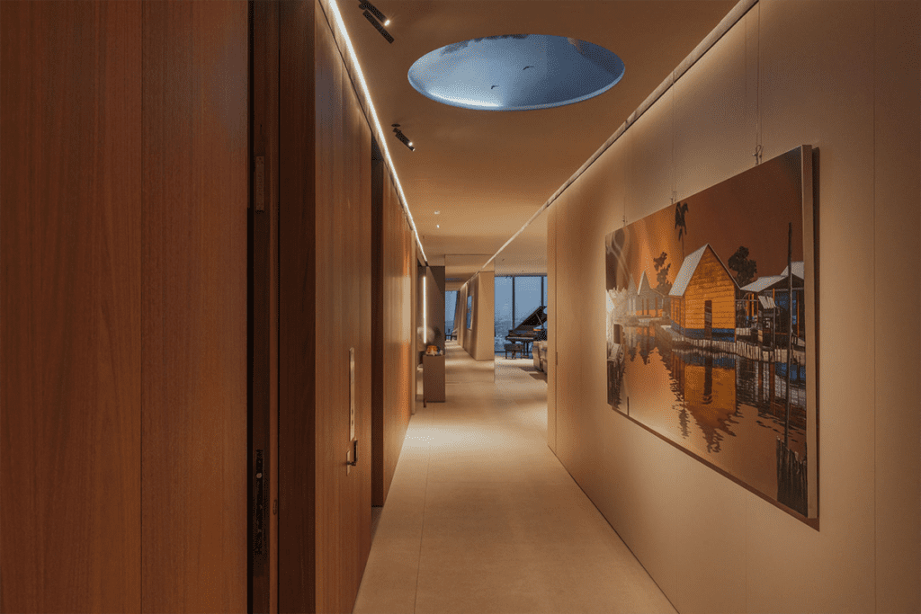 Este apartamento en cartagena tiene un diseño inundado de arte