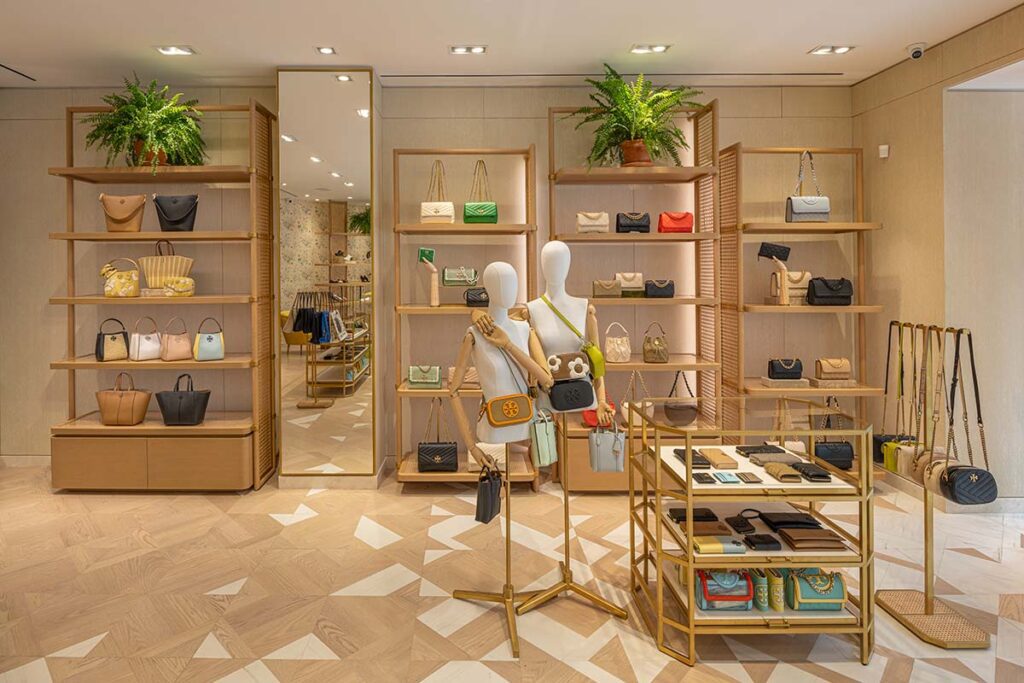 El encanto del diseño de la ‘boutique’ tory burch en bogotá El encanto del diseño de la ‘boutique’ tory burch en bogotá
