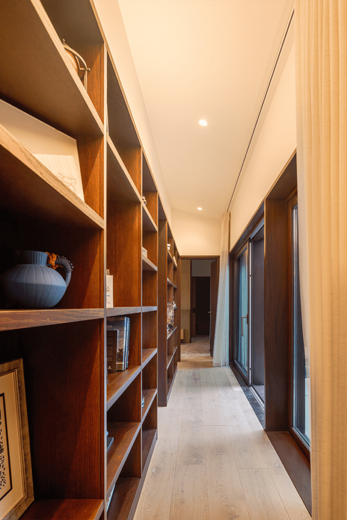 Una vivienda en portugal que dialoga con la topografía