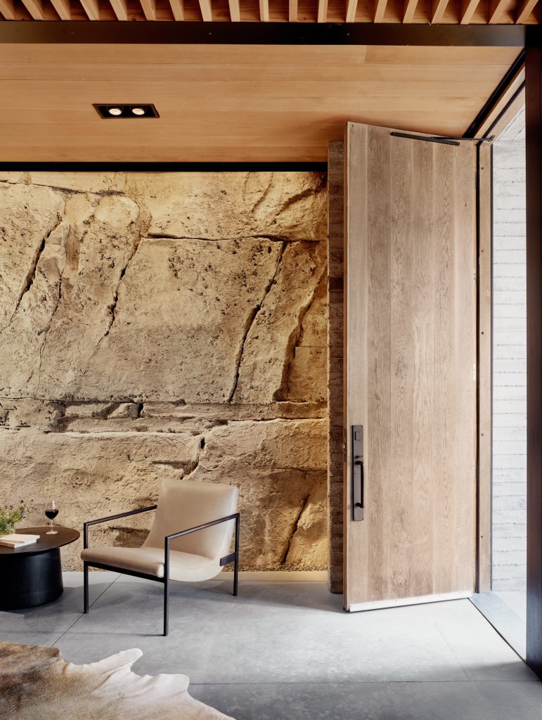 Una sorprendente cava de vinos construida en el interior de una montaña Una sorprendente cava de vinos construida en el interior de una montaña