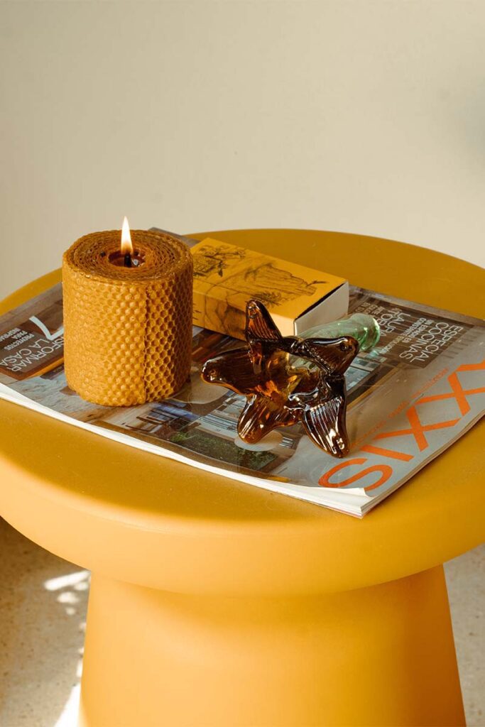 La magia del atardecer en piezas funcionales de vidrio reciclado