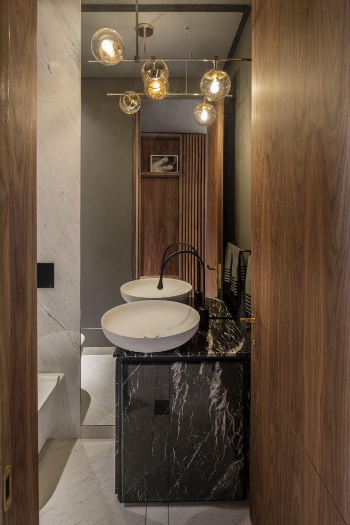 Un hogar en calma rodeado por los parques naturales de los cerros orientales de bogotá