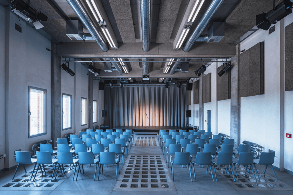 El molino cuya renovación lo convirtió en un edificio para el encuentro social