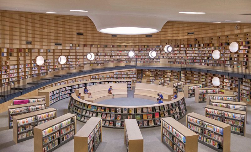Esta biblioteca en shanghai es una nueva maravilla arquitectónica