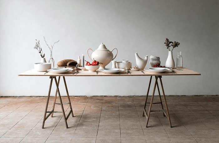 Vajilla cerámica por COR UNUM, expositores en Ventura Lambrate, 2015.