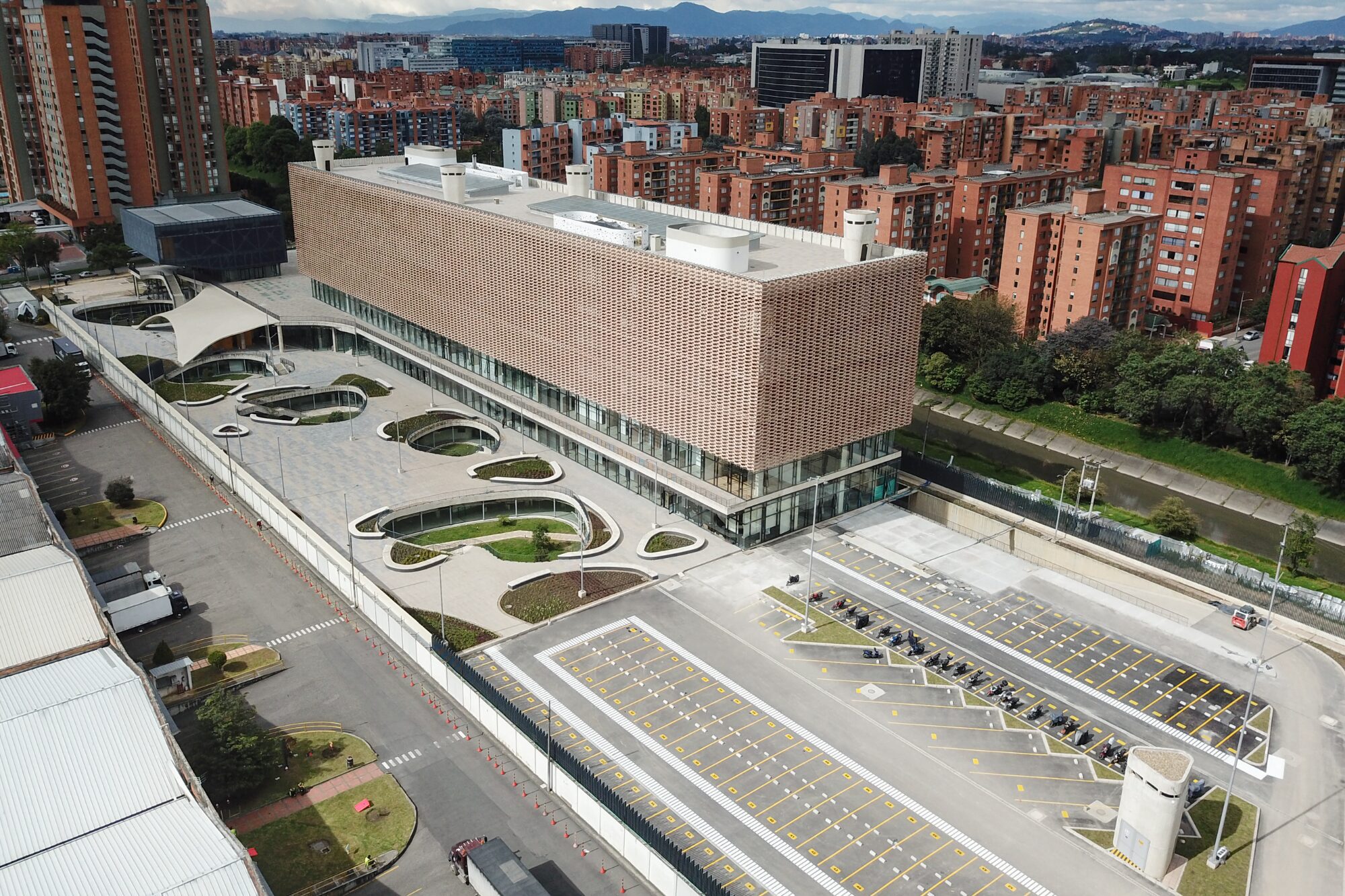 Edificio del comando de la Policía Metropolitana de Bogotá