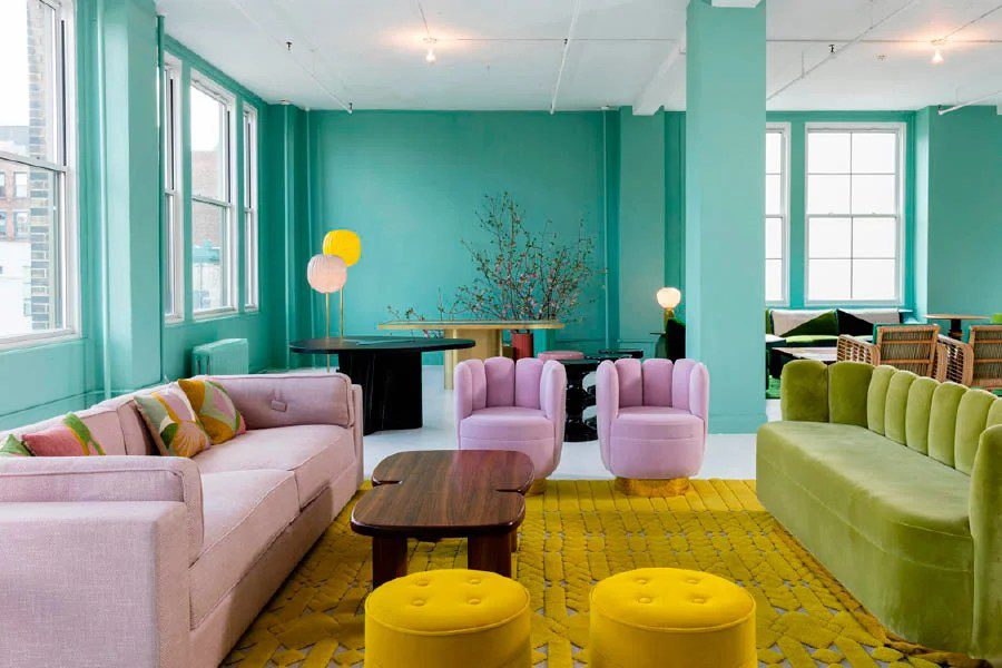 Exhibición de mobiliario en ralph pucci en nueva york.