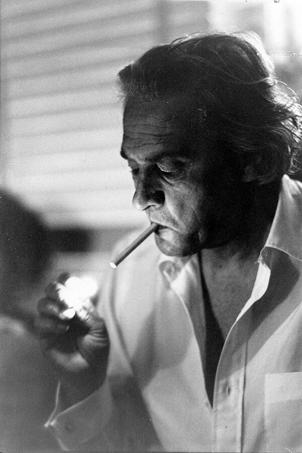 Hombre complejo, hombre completo