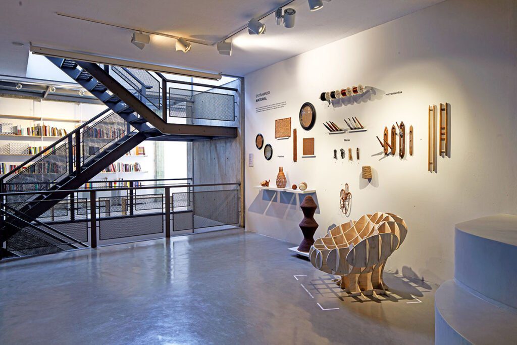 Vaya a esta exposición de arquitectura y diseño textil en bogotá