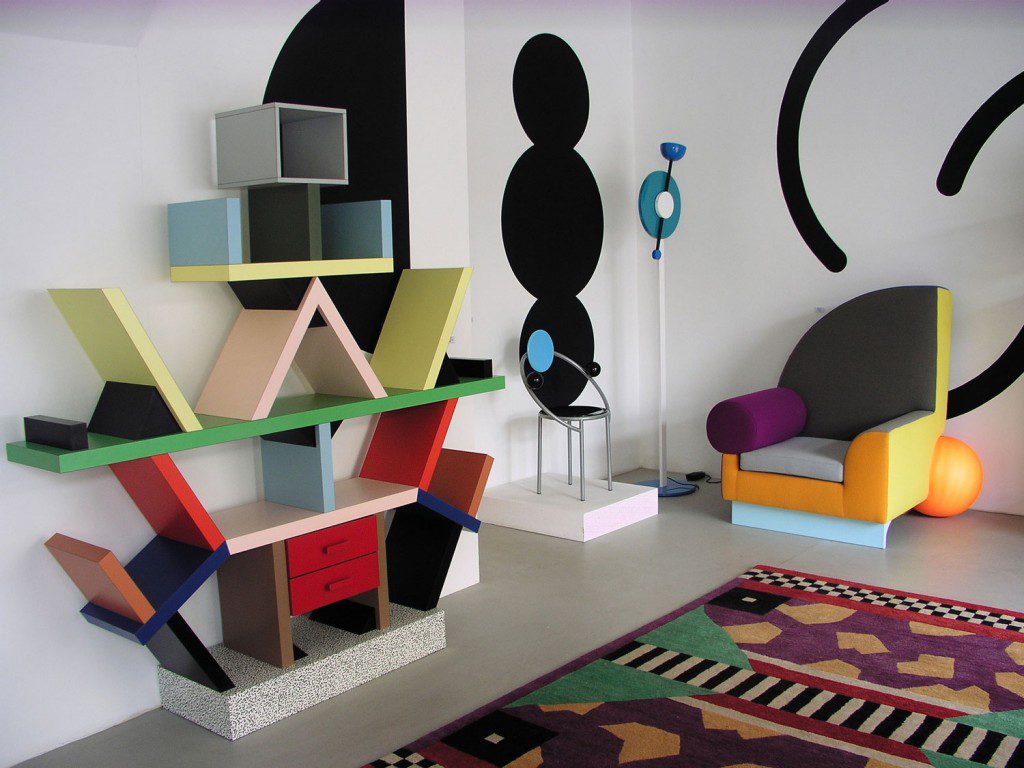 Memphis group: irreverencia vanguardista Estantería diseñada por el arquitecto y diseñador austriaco etore sottsass, fundador del memphis group en 1980.