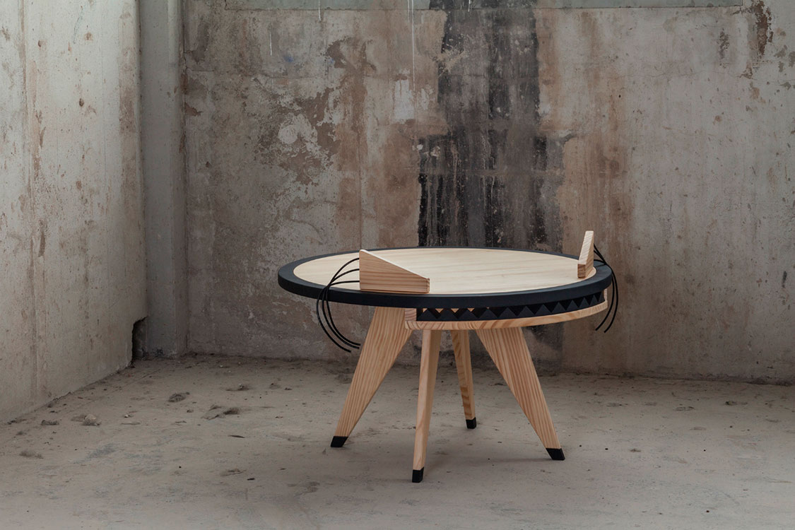 Monster Table, de Jesús Reyes y Joaquín Millán.