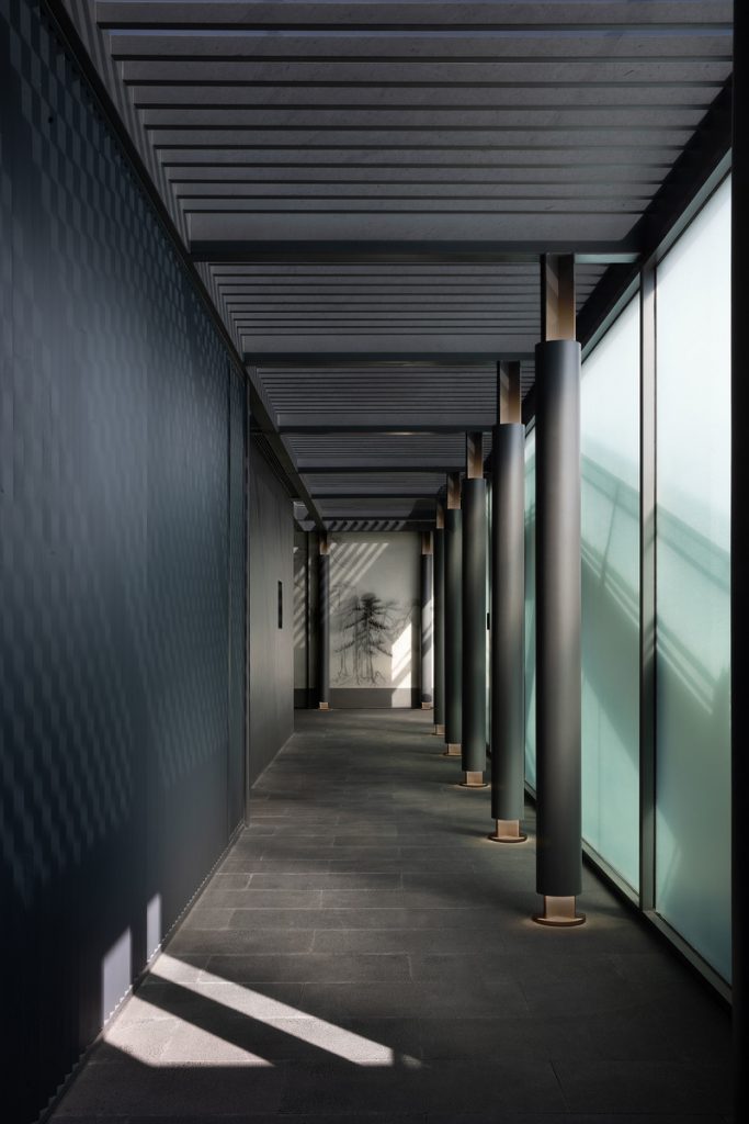 Esta oficina diseñada en una terraza es el lugar con la mejor vista del mundo Esta oficina diseñada en una terraza es el lugar con la mejor vista del mundo