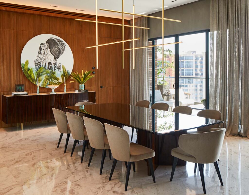 Comedor de 12 puestos en este penthouse en Barranquilla.