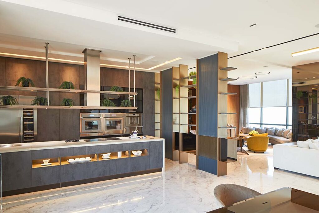 Una de las cocinas de este penthouse en Barranquilla.