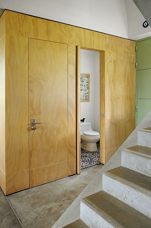 Un cálido hogar de madera en el valle de aburrá, antioquia Un cálido hogar de madera en el valle de aburrá, antioquia