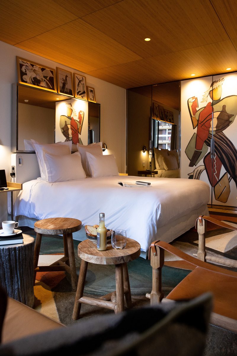 Press kit | 2001-01 - press release | villa m takes amazon to paris with tropical building - triptyque architecture + philippe starck - commercial architecture - villa m suite - photo credit: yann monel