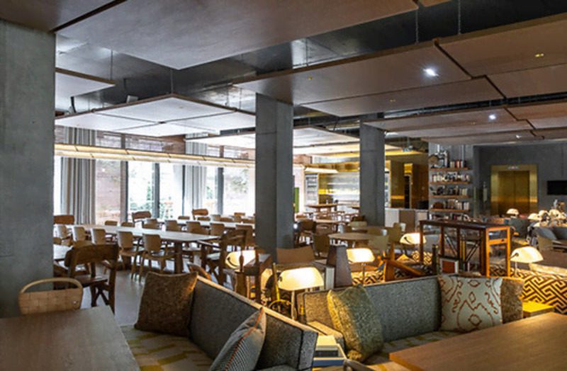 Press kit | 2001-01 - press release | villa m takes amazon to paris with tropical building - triptyque architecture + philippe starck - commercial architecture - villa m interior - photo credit: yann monel