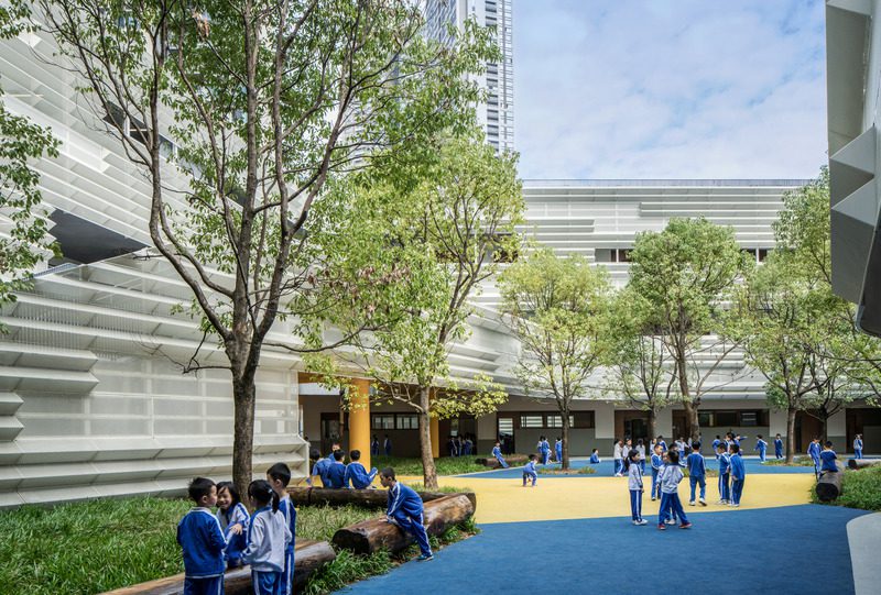 Press kit | 2606-03 - press release | shenzhen nanshan foreign language school - studio link-arc, llc - institutional architecture -  view of elementary school courtyard  - photo credit: shengliang su