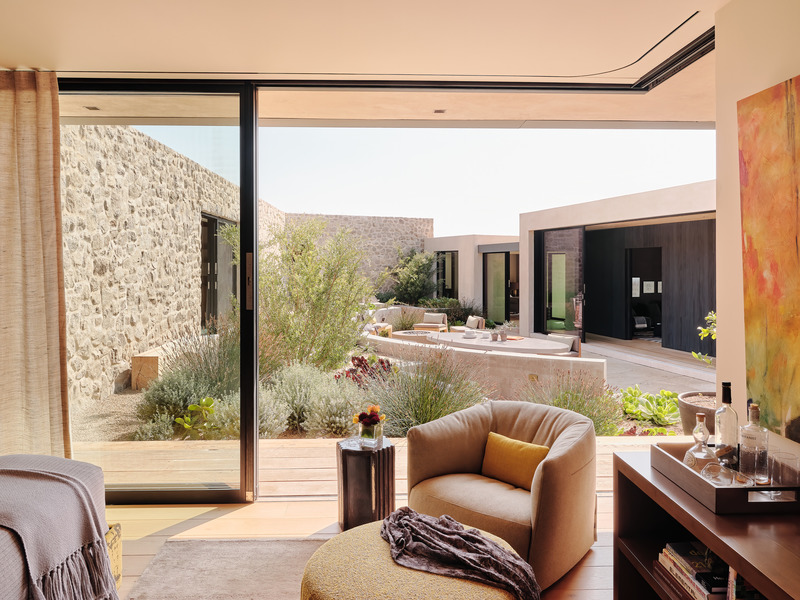 Conozca esta hermosa casa sostenible de campo en california