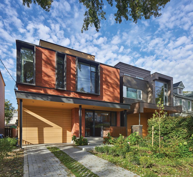 Press kit | 2941-05 - press release | robert street residences - taylor smyth architects - residential architecture - robert street residence ii (left, completed in 2021); robert street residence i (right, completed in 2011). - photo credit: tom arban photography inc.