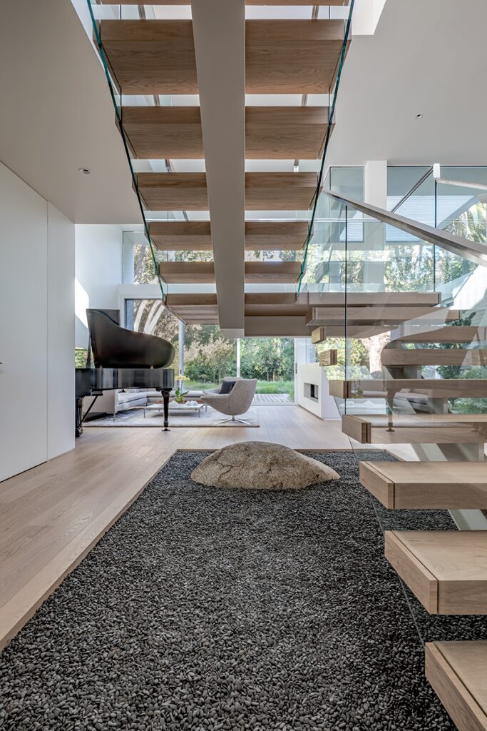 Tres residencias personalizadas en california exquisitamente compuestas