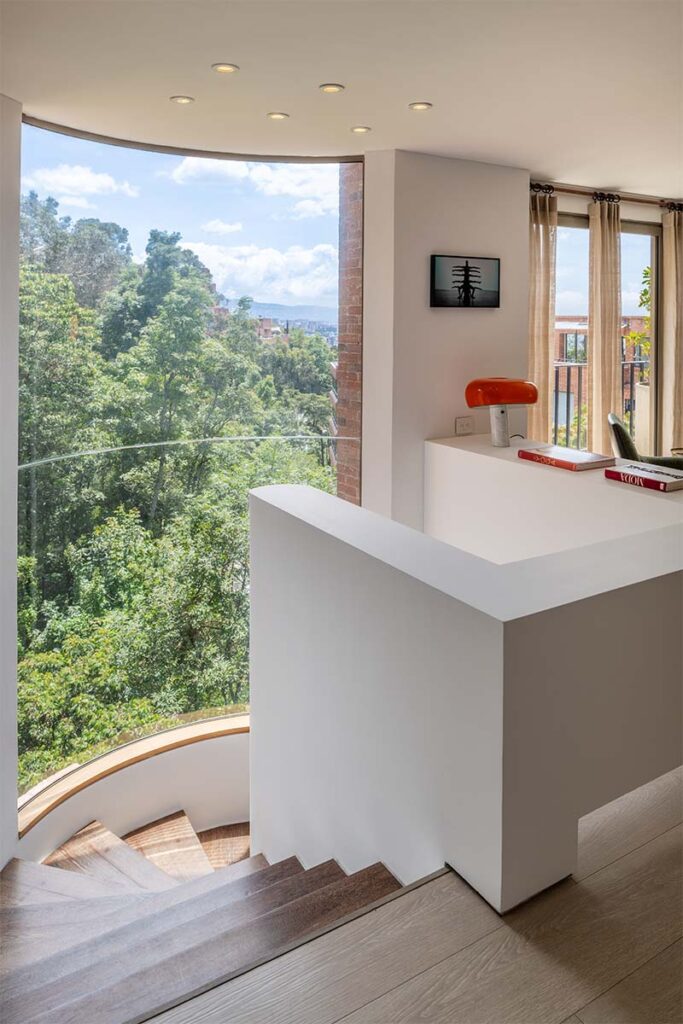 Apto Bogota Fidel Mendoza 2 Un apartamento bogotano que integra en su renovación la calma de la montaña