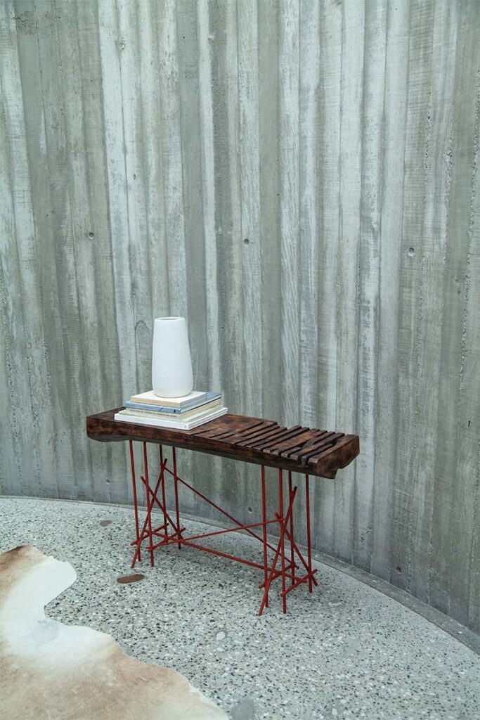 Bajo San Juan Marea 4 1 Diseño sostenible (y colombiano): piezas creadas con madera reciclada del mar