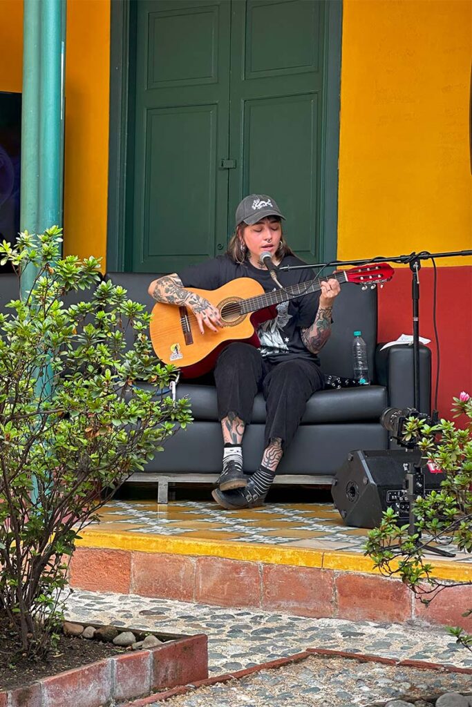 Casa Betsabé Espinal: un centro cultural que le cambia la cara al centro de Medellín 10 Casa Betsabe Espinal Fot Juan David Belalcazar 13 Casa Betsabé Espinal: un centro cultural que le cambia la cara al centro de Medellín