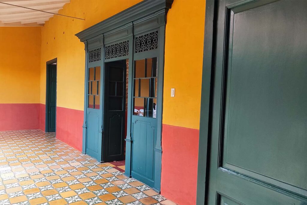 Casa Betsabé Espinal: un centro cultural que le cambia la cara al centro de Medellín 4 Casa Betsabe Espinal Fot Leo Queen 2 Casa Betsabé Espinal: un centro cultural que le cambia la cara al centro de Medellín