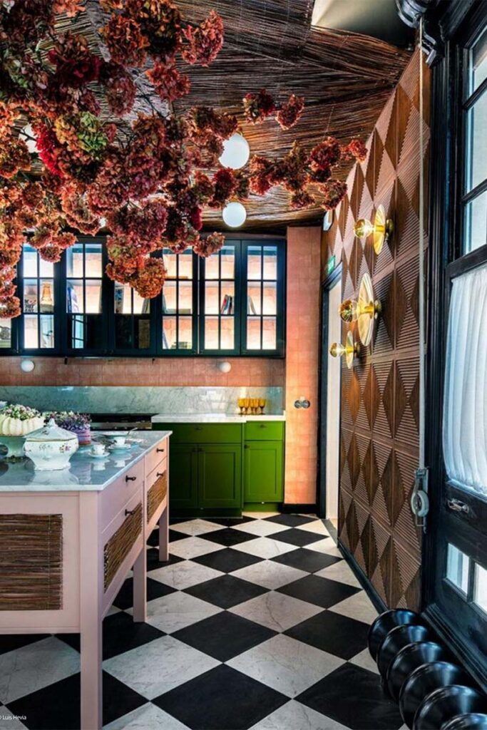 Cocina Dosde Interiorismo 2 Cocina maximalista: colores, texturas y creatividad para un diseño con carácter