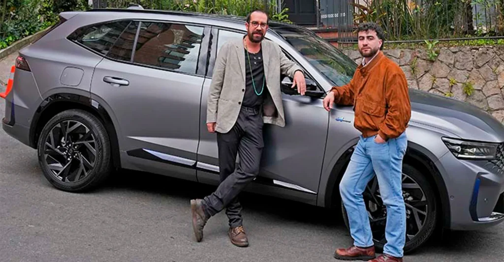 Cuatro lenguajes, una experiencia: la ruta que une velocidad, emoción y diseño