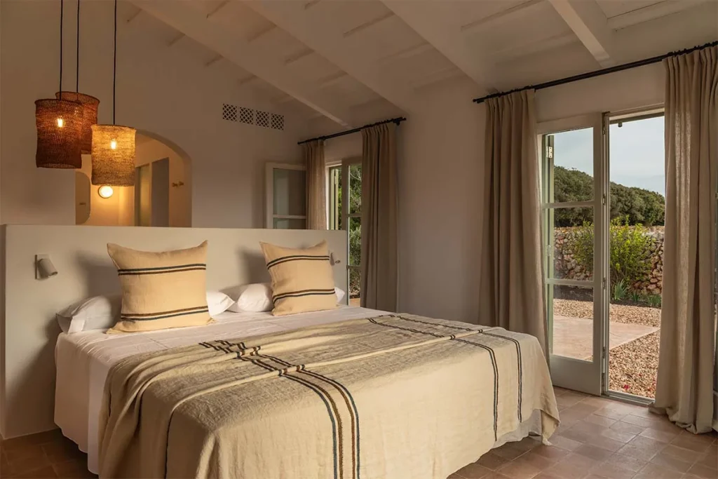 El diseño de este hotel propone la nueva elegancia de vivir con lo esencial El diseño de este hotel propone la nueva elegancia de vivir con lo esencial