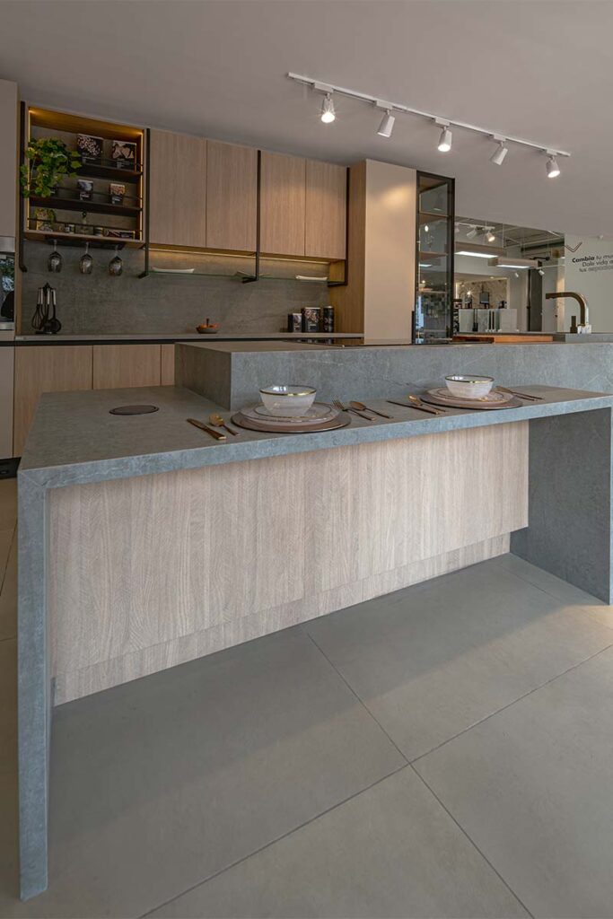 Una cocina abierta donde la estética industrial se mezcla con la calidez de los materiales 3 Primadera cocina 3 Una cocina abierta donde la estética industrial se mezcla con la calidez de los materiales