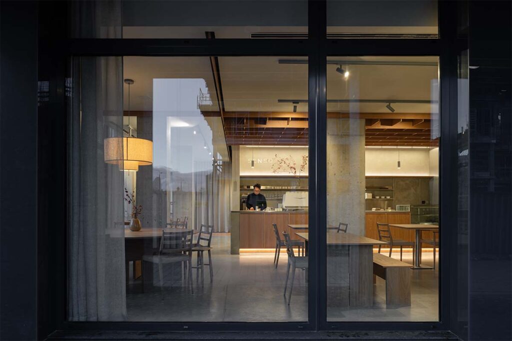 ¿Vamos por un café? Diez 'coffee shops' con estilo en Colombia y el mundo 4 atelier jiriho lukase sensu alex shoots buildings 4 ¿Vamos por un café? Diez 'coffee shops' con estilo en Colombia y el mundo