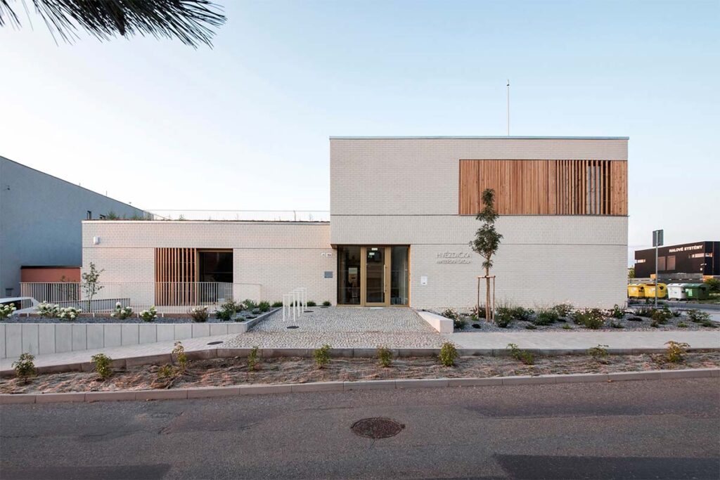 ctyrsten hvezdicka kindergarten pavel bartak 6 Arquitectura para los más 'peques': diez brillantes jardines infantiles 