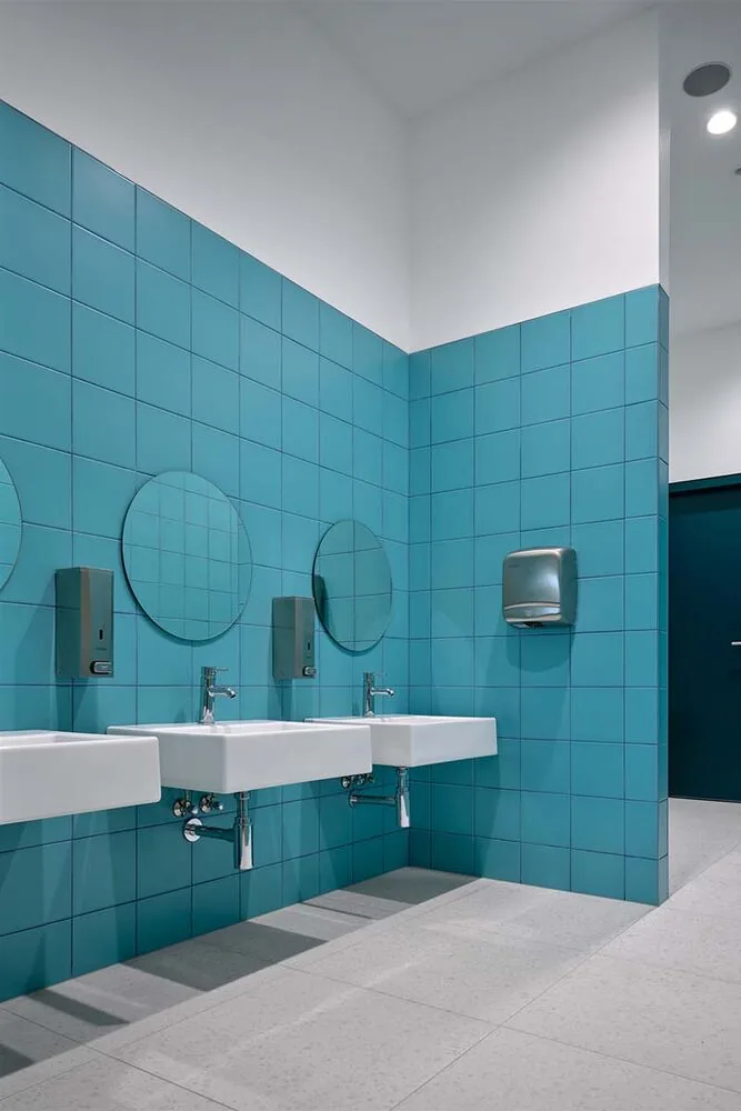 Una antigua fábrica textil se convierte en un campus escolar