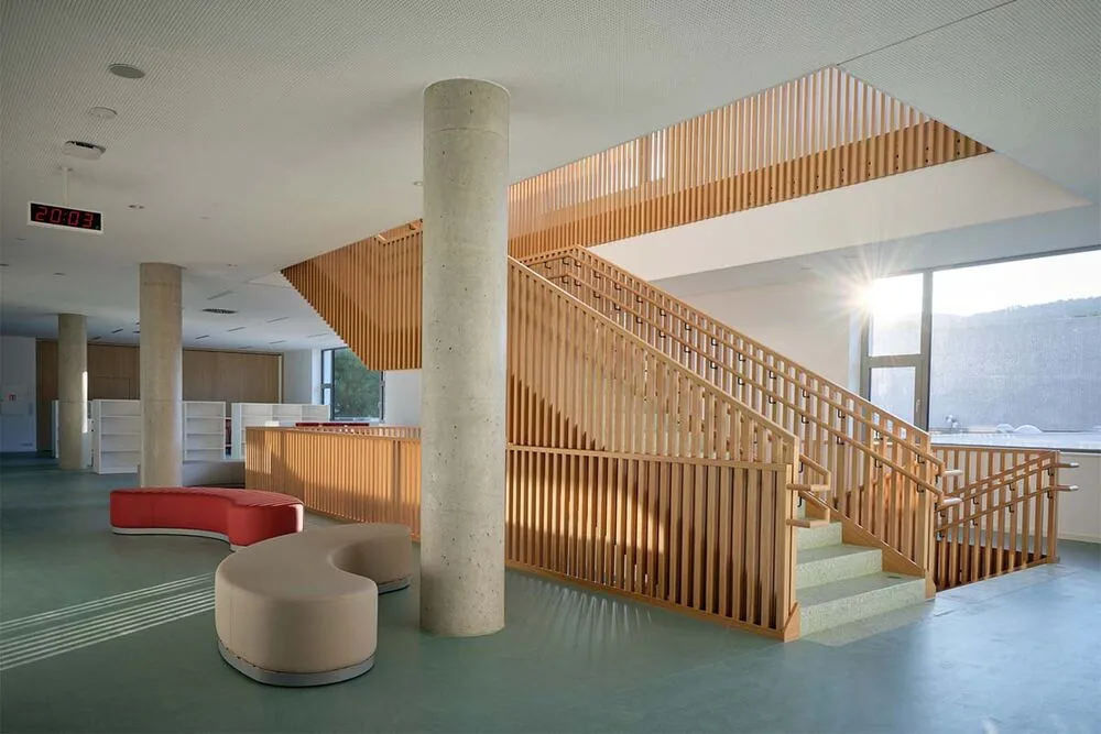 Una antigua fábrica textil se convierte en un campus escolar