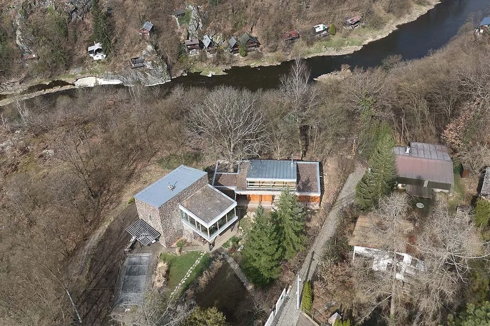 Arquitectura, paisaje y vida en una casa del siglo pasado remodelada