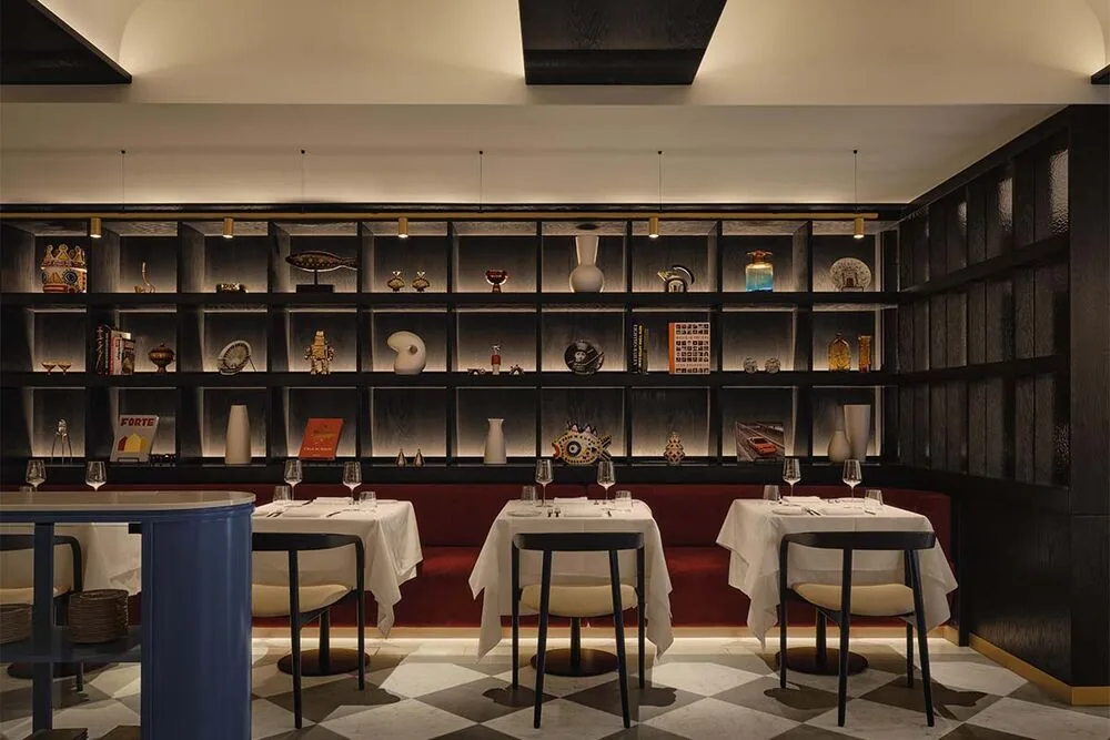 Este restaurante en canadá enseña sobre el poder emocional de la luz y los materiales