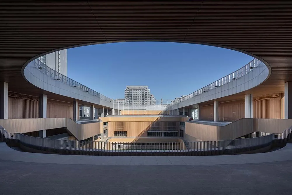 Un campus chino que convierte la educación en una experiencia urbana compartida