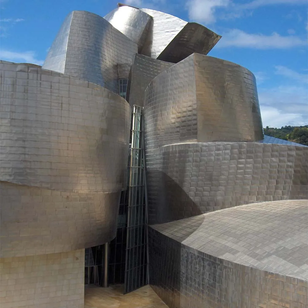 Adiós al arquitecto frank gehry, maestro del deconstructivismo