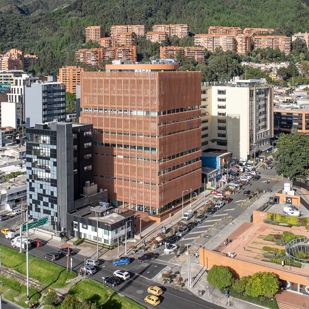 El jardín de la salud: la fundación santa fe de bogotá y la arquitectura para el bienestar