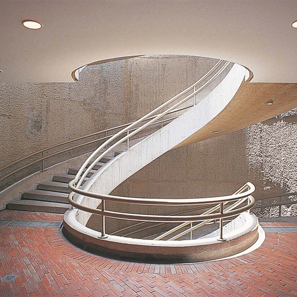 Pensar el campus como un organismo vivo: el legado del edificio alberto lleras camargo 30 años después Pensar el campus como un organismo vivo: el legado del edificio alberto lleras camargo 30 años después