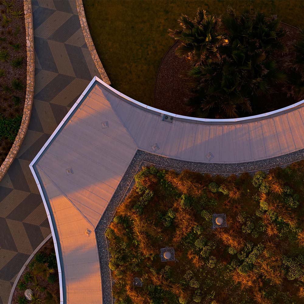 Este es un centro de visitantes inspirado en la cultura maorí Este es un centro de visitantes inspirado en la cultura maorí